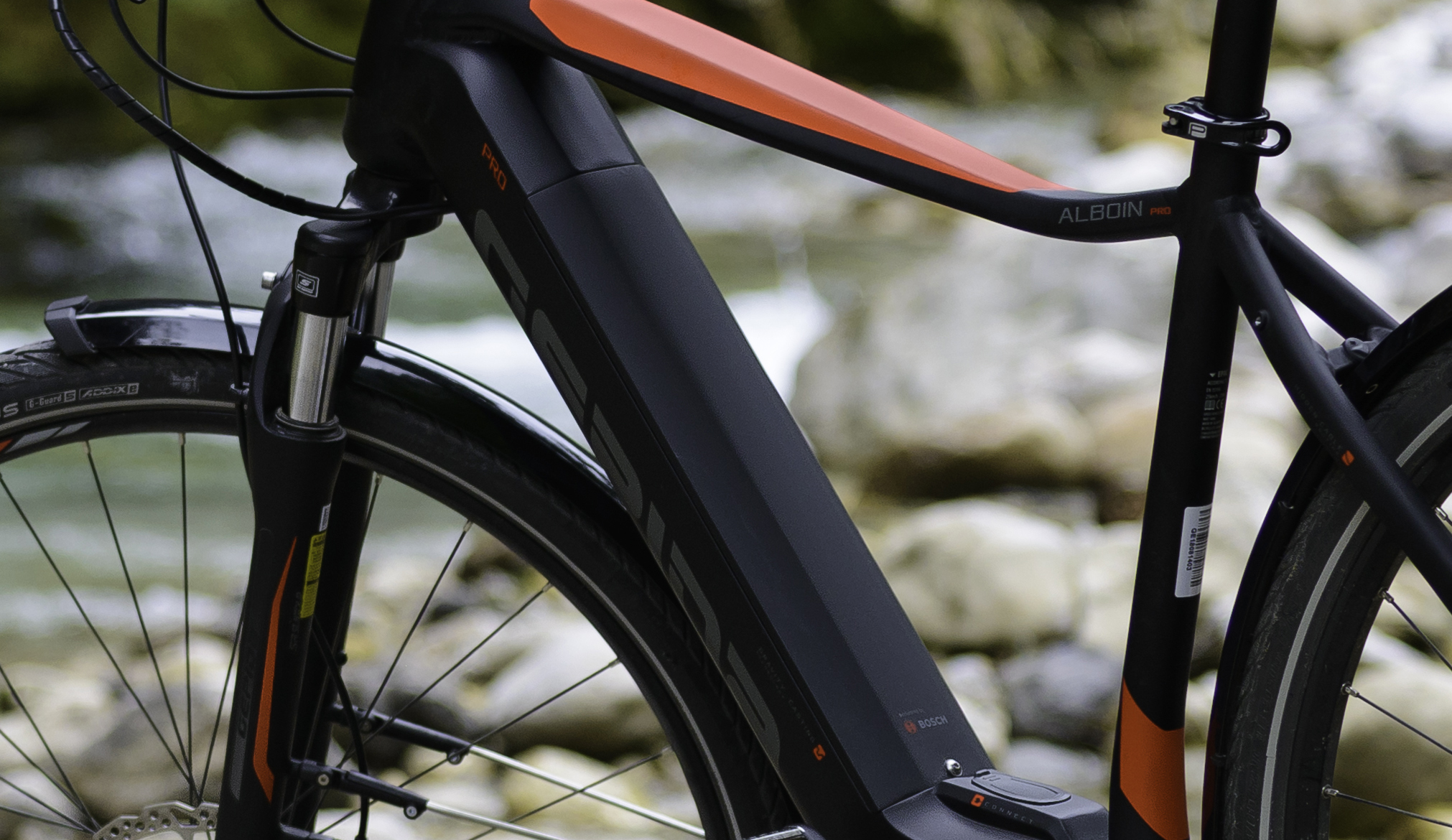 Bosch akkumulátorokkal felszerelt Gepida kerékpárok